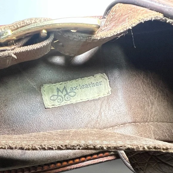 Luxurious Ostrich Leather Men's Sandals - Picture 6 of 8